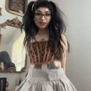 90512d2d775de7278889d2fd0dde482e.gif